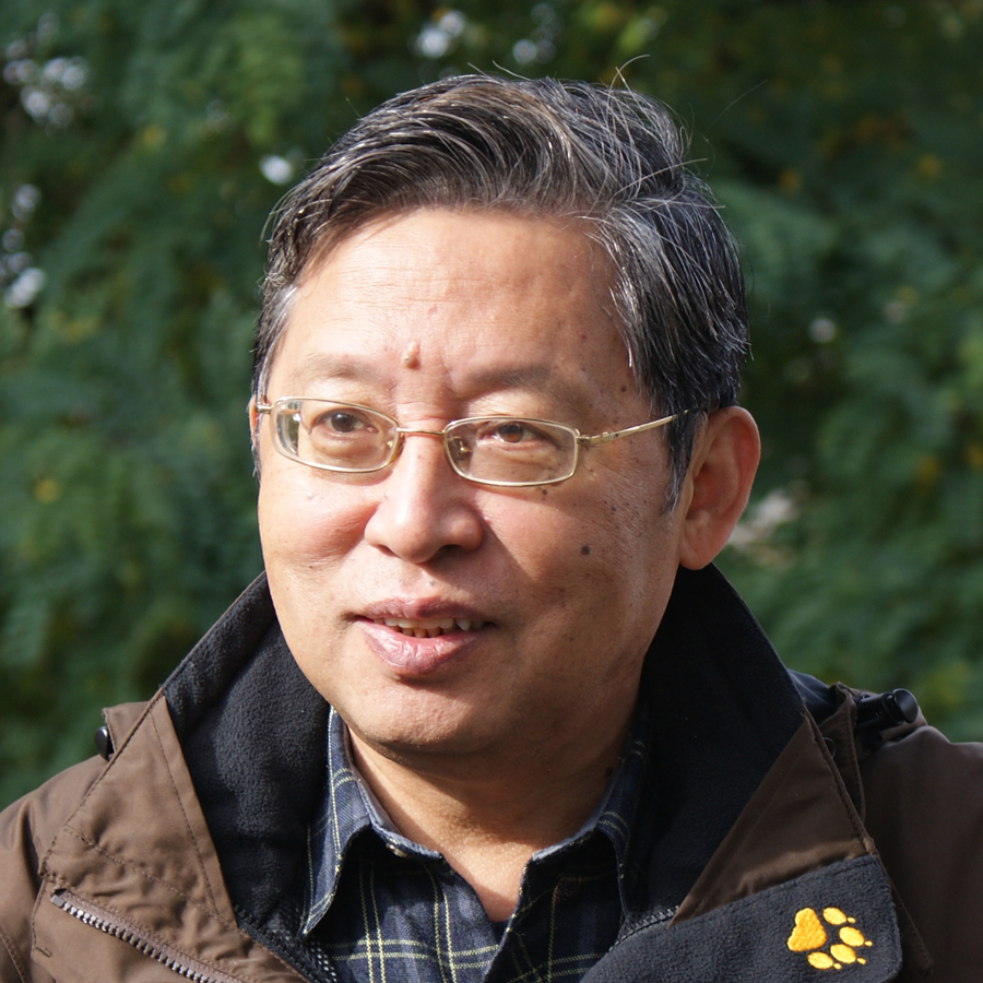 Prof. Dr. Huang  Huang